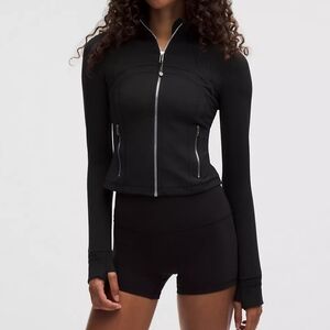 NWT Lululemon Define Cropped Jacket Nulu Black/Mirror Silver 8